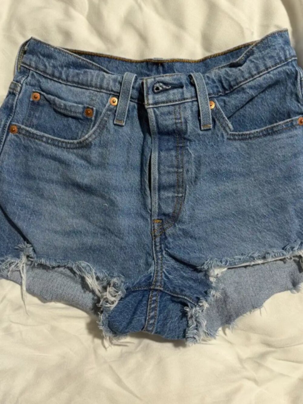 Levi 501 Jean shorts